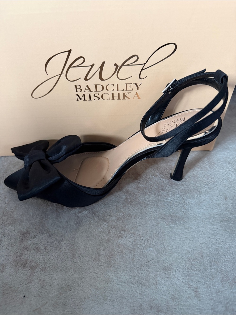 Jewel Badgley Mischka Francine Black Satin Bow Slingback Pumps